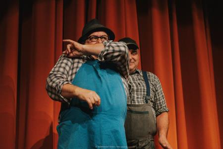 STAND UP (12 of 45)